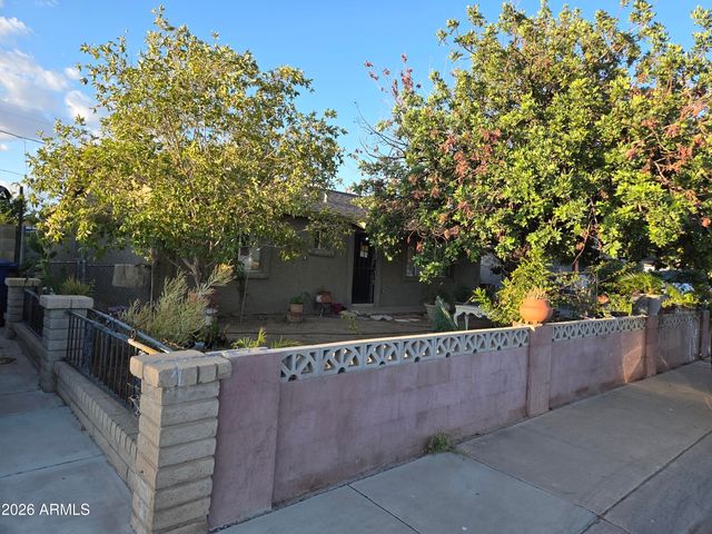 11930 W RIVER Road, El Mirage, AZ 85335