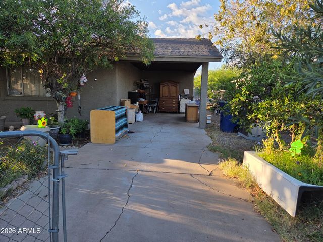 11930 W RIVER Road, El Mirage, AZ 85335