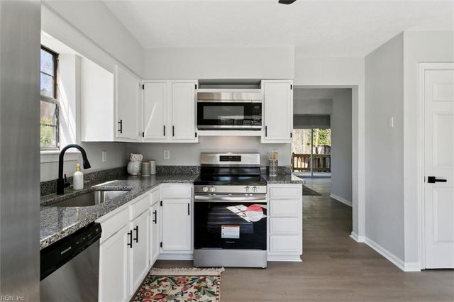 1736 Skiffes Creek CIR, Williamsburg, VA 23185