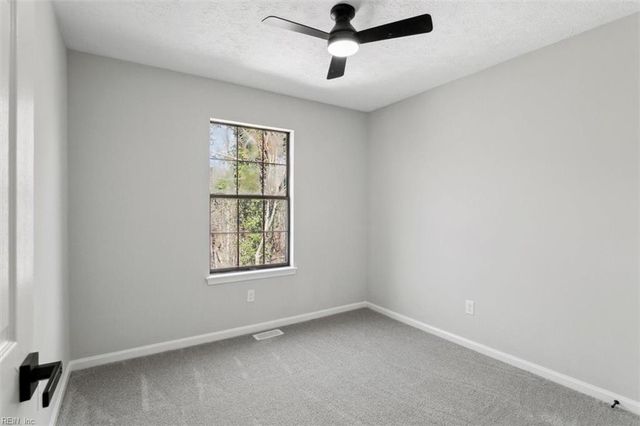 1736 Skiffes Creek CIR, Williamsburg, VA 23185
