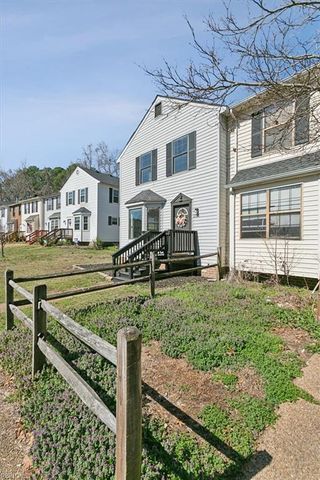 1736 Skiffes Creek CIR, Williamsburg, VA 23185