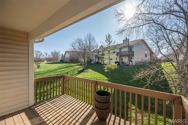 634 Sandy Summit Drive, Ballwin, MO 63021