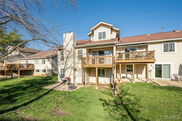 634 Sandy Summit Drive, Ballwin, MO 63021