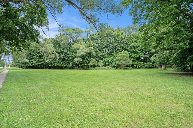 801 Portage Avenue, Three Rivers, MI 49093