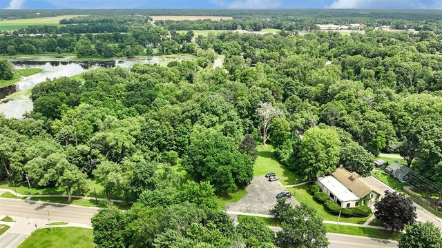 801 Portage Avenue, Three Rivers, MI 49093