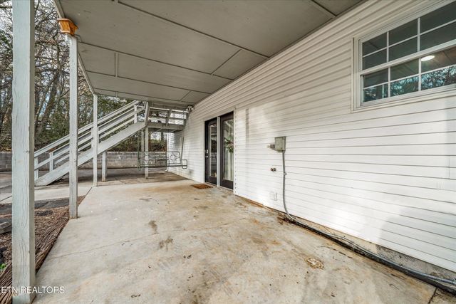 1062 Johnson Rd, Seymour, TN 37865