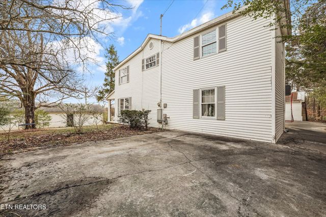 1062 Johnson Rd, Seymour, TN 37865