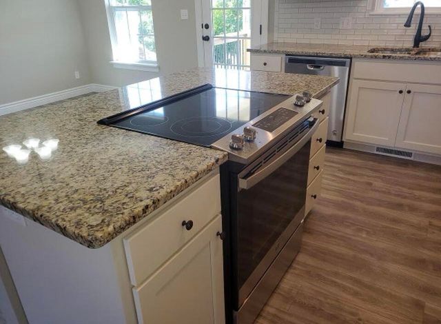 3813 CANYON RIDGE DR, Columbia, MO 65202