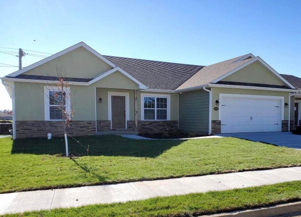 3813 CANYON RIDGE DR, Columbia, MO 65202