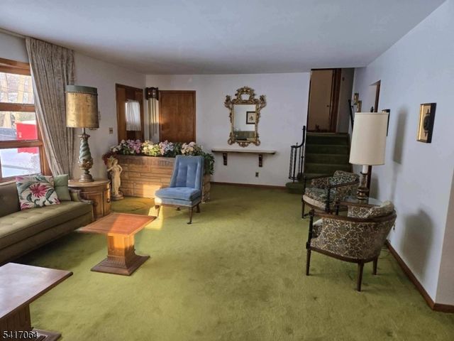 18 Highland Ave, Rockaway Boro, NJ 07866