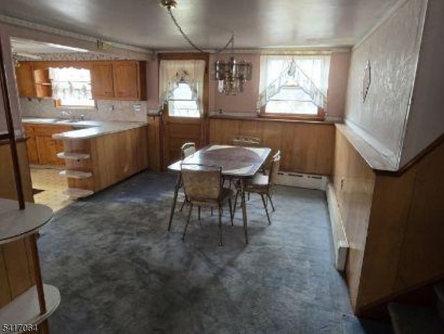 18 Highland Ave, Rockaway Boro, NJ 07866