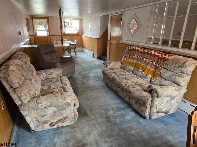 18 Highland Ave, Rockaway Boro, NJ 07866