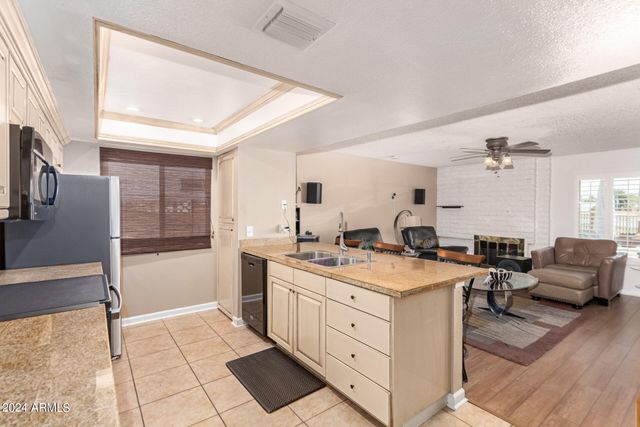 12059 S PAIUTE Street, Phoenix, AZ 85044