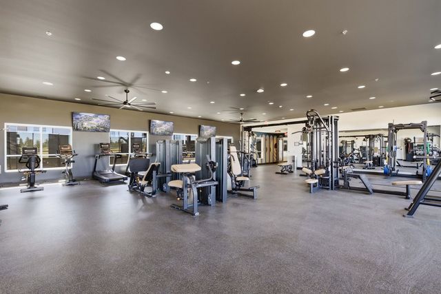 1227 Rock Run Crossings Drive 107, Joliet, IL 60431