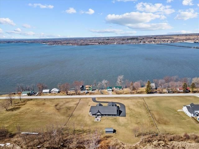 61 Lakewood Drive, Swanton, VT 05488