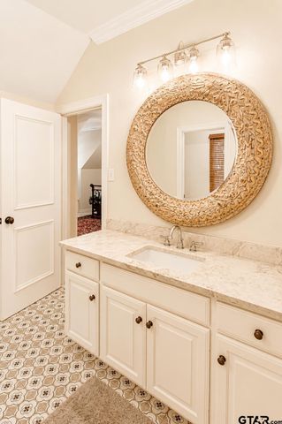 3889 Brighton Creek Cir, Tyler, TX 75707