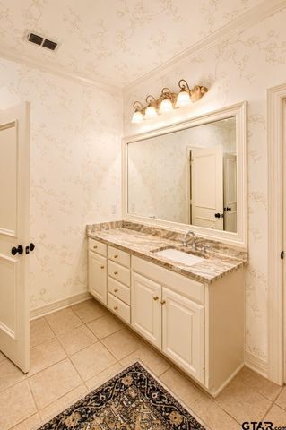 3889 Brighton Creek Cir, Tyler, TX 75707
