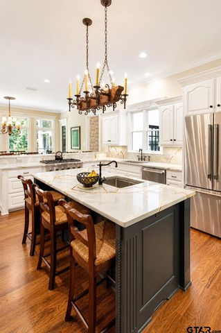 3889 Brighton Creek Cir, Tyler, TX 75707