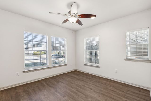 4402 Swiss Avenue, Dallas, TX 75204