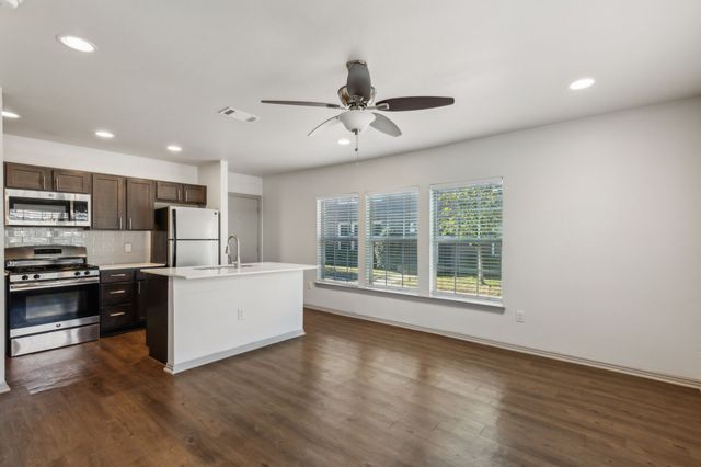 4402 Swiss Avenue, Dallas, TX 75204