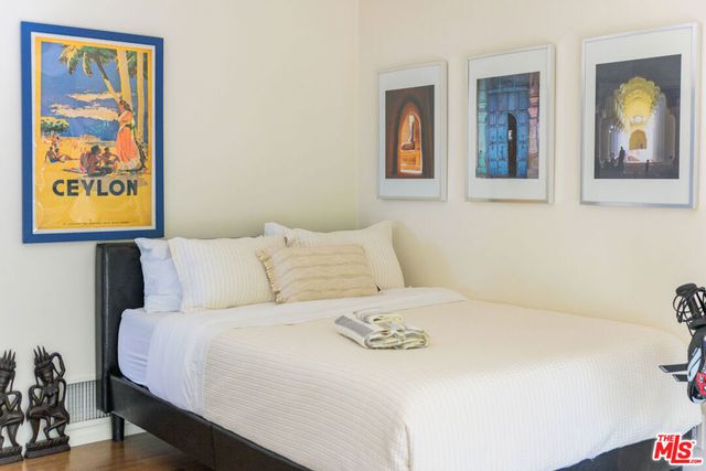 241 Rees Street, Los Angeles, CA 90293