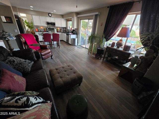 5505 N 103RD Drive, Glendale, AZ 85307