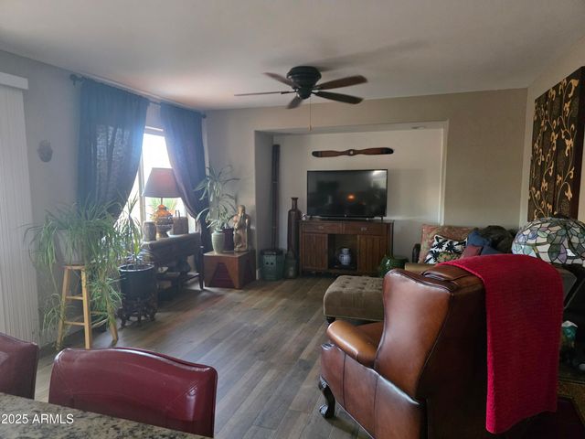 5505 N 103RD Drive, Glendale, AZ 85307