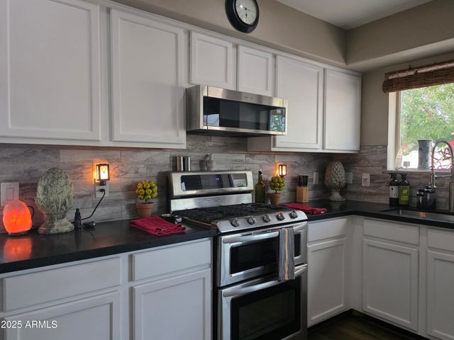 5505 N 103RD Drive, Glendale, AZ 85307