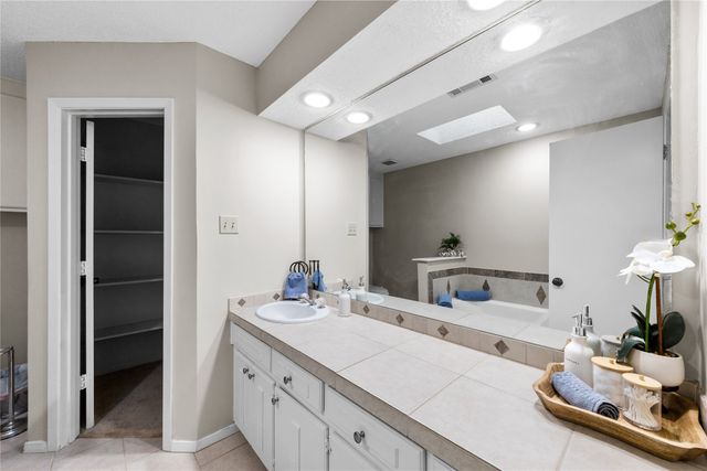 4909 Queen Court, Fort Worth, TX 76103