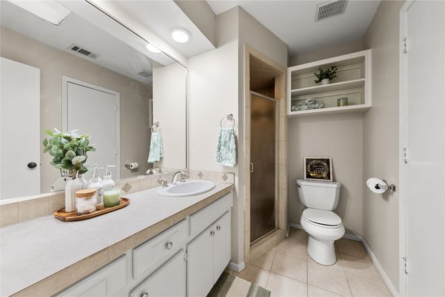 4909 Queen Court, Fort Worth, TX 76103