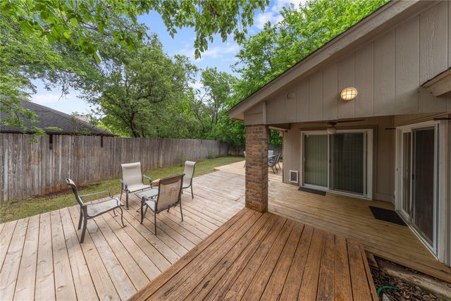4909 Queen Court, Fort Worth, TX 76103