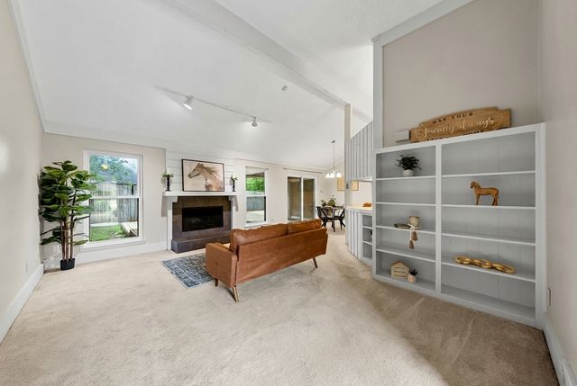 4909 Queen Court, Fort Worth, TX 76103