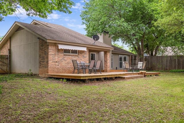 4909 Queen Court, Fort Worth, TX 76103