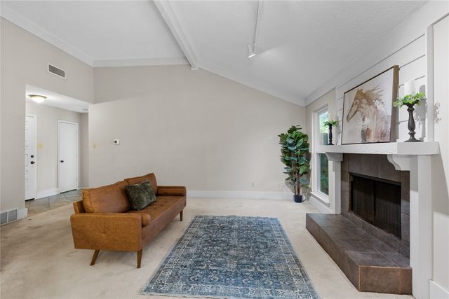 4909 Queen Court, Fort Worth, TX 76103