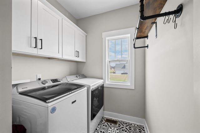 108 Sarah Frances Ct, Clarksville, TN 37043