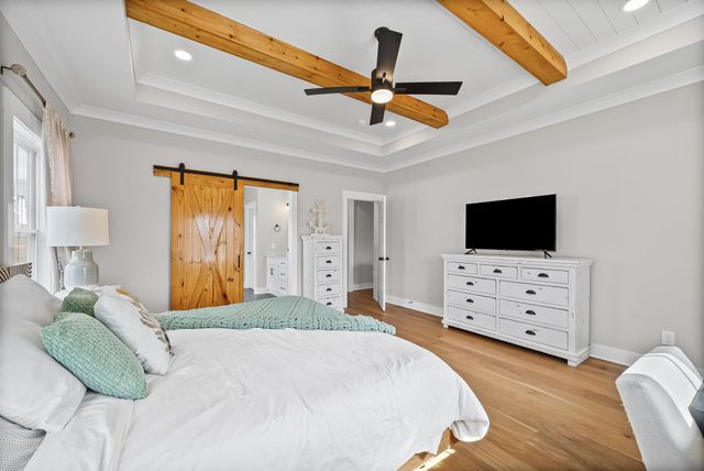 108 Sarah Frances Ct, Clarksville, TN 37043