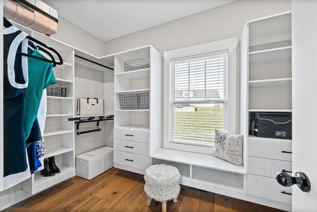 108 Sarah Frances Ct, Clarksville, TN 37043