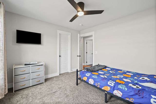 108 Sarah Frances Ct, Clarksville, TN 37043