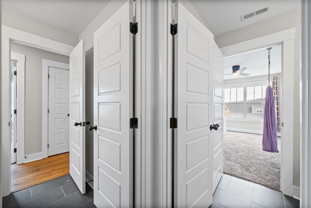 108 Sarah Frances Ct, Clarksville, TN 37043