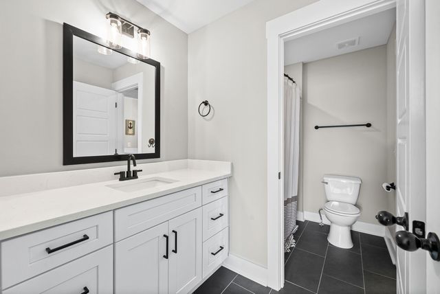 108 Sarah Frances Ct, Clarksville, TN 37043