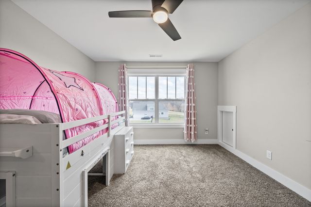 108 Sarah Frances Ct, Clarksville, TN 37043