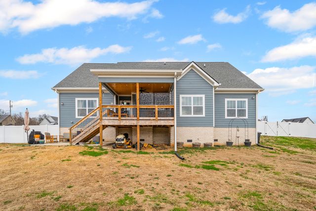 108 Sarah Frances Ct, Clarksville, TN 37043