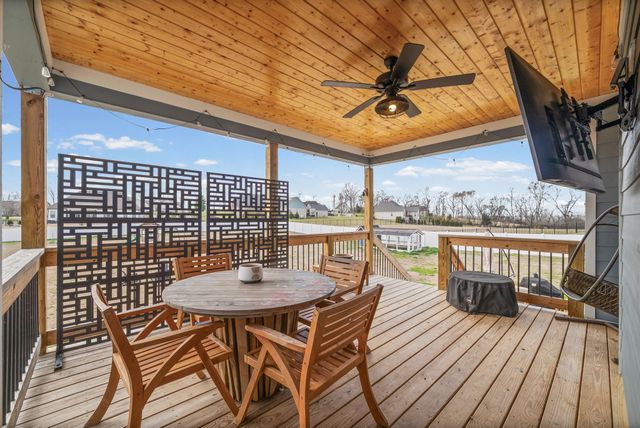 108 Sarah Frances Ct, Clarksville, TN 37043