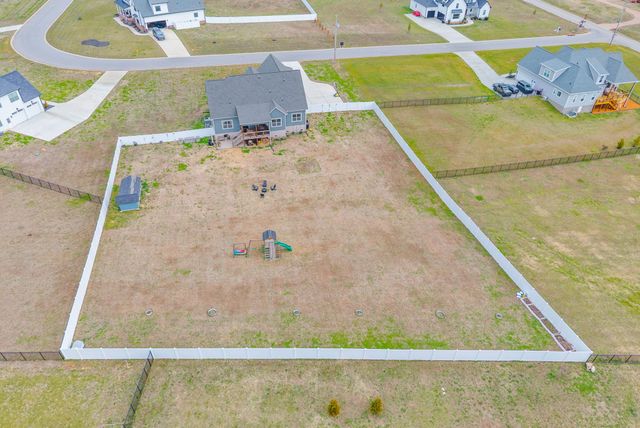 108 Sarah Frances Ct, Clarksville, TN 37043