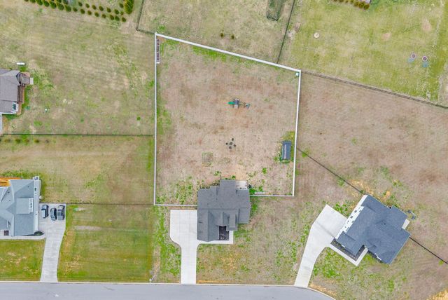 108 Sarah Frances Ct, Clarksville, TN 37043