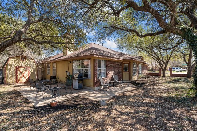 1211 Sugarberry DR, Cedar Park, TX 78613