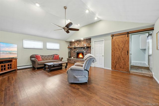 246 Southern Boulevard, Nesconset, NY 11767