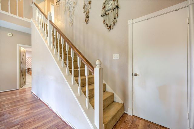 316 N Ranch House Road, Angleton, TX 77515