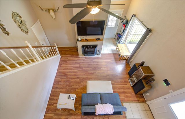 316 N Ranch House Road, Angleton, TX 77515