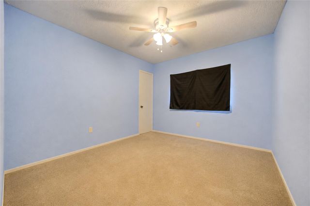 316 N Ranch House Road, Angleton, TX 77515
